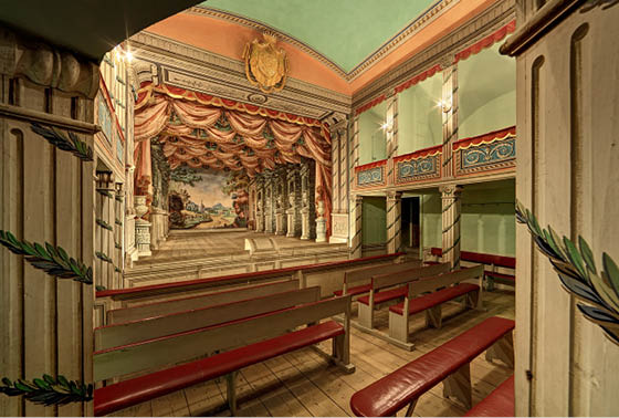 Kniha “PLZE - Libor Sv  ek" - vyd n  2., rok 2015 Photographer: Libor Svacek; box@fotosvacek.cz; Mobile: +420 602428001; 