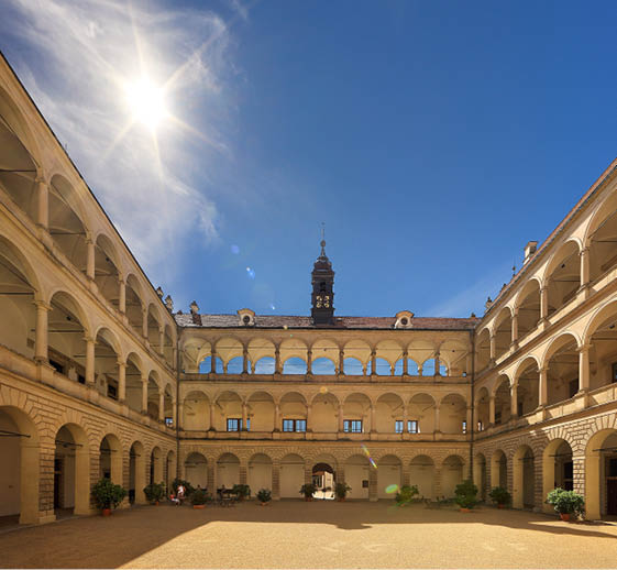 Kniha “PLZE - Libor Sv  ek" - vyd n  2., rok 2015 Photographer: Libor Svacek; box@fotosvacek.cz; Mobile: +420 602428001; 