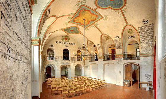 Kniha “PLZE - Libor Sv  ek" - vyd n  2., rok 2015 Photographer: Libor Svacek; box@fotosvacek.cz; Mobile: +420 602428001; 