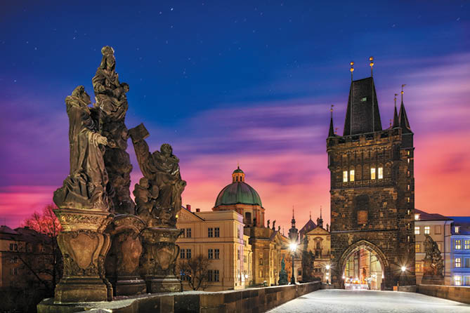 Kniha “ esk republika 2020 - Libor Sv  ek" - vyd n  1., rok 2020