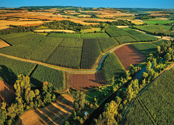 Kniha “UNESCO - Libor Sv ek" - dotisk rok 2023 Photographer: Libor Svacek; box@fotosvacek.cz; Mobile: +420 602428001; 