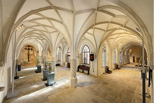 Kniha “Krumlov - Libor Sv ek" - dotisk rok 2016 Photographer: Libor Svacek; box@fotosvacek.cz; Mobile: +420 602428001; 