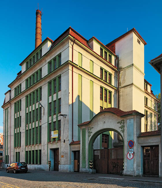 Kniha “PLZE - Libor Sv  ek" - vyd n  2., rok 2015 Photographer: Libor Svacek; box@fotosvacek.cz; Mobile: +420 602428001; 