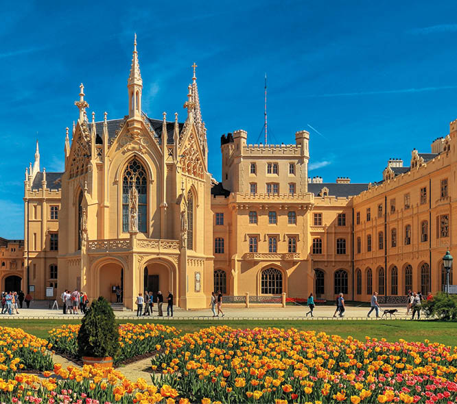 Kniha “PLZE - Libor Sv  ek" - vyd n  2., rok 2015 Photographer: Libor Svacek; box@fotosvacek.cz; Mobile: +420 602428001; 