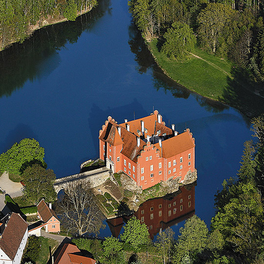 Červená Lhota